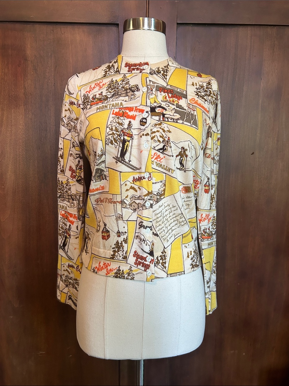 Vintage-Inspired Y2K Yellow & Cream Merino Postcard Photos Cardigan M